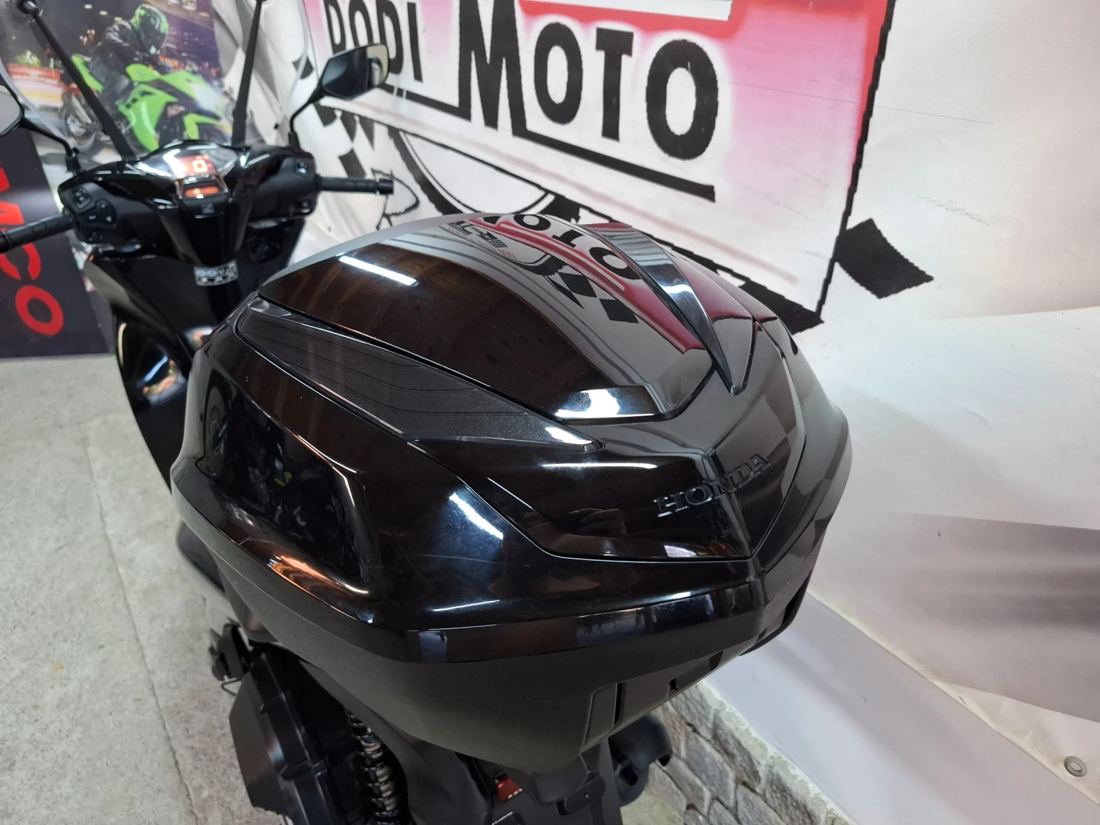 Honda Sh 125i / 2025г. / , снимка 8 - Мотоциклети и мототехника - 55772807