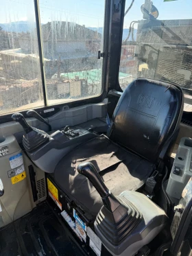 Багер Caterpillar, снимка 4