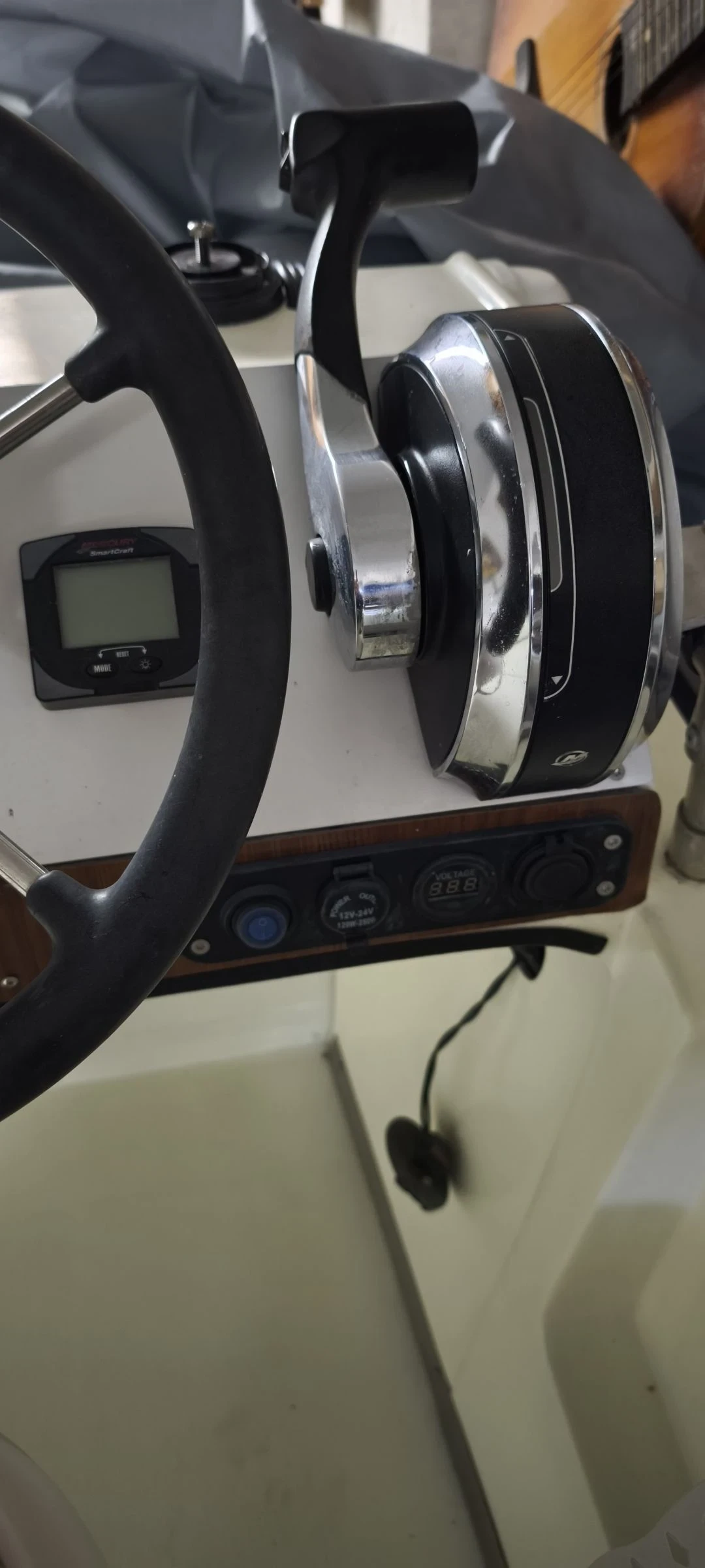 ����������� �������� Mercury Mercury FourStroke 40/60 Pro | Mobile.bg � ����������� 11