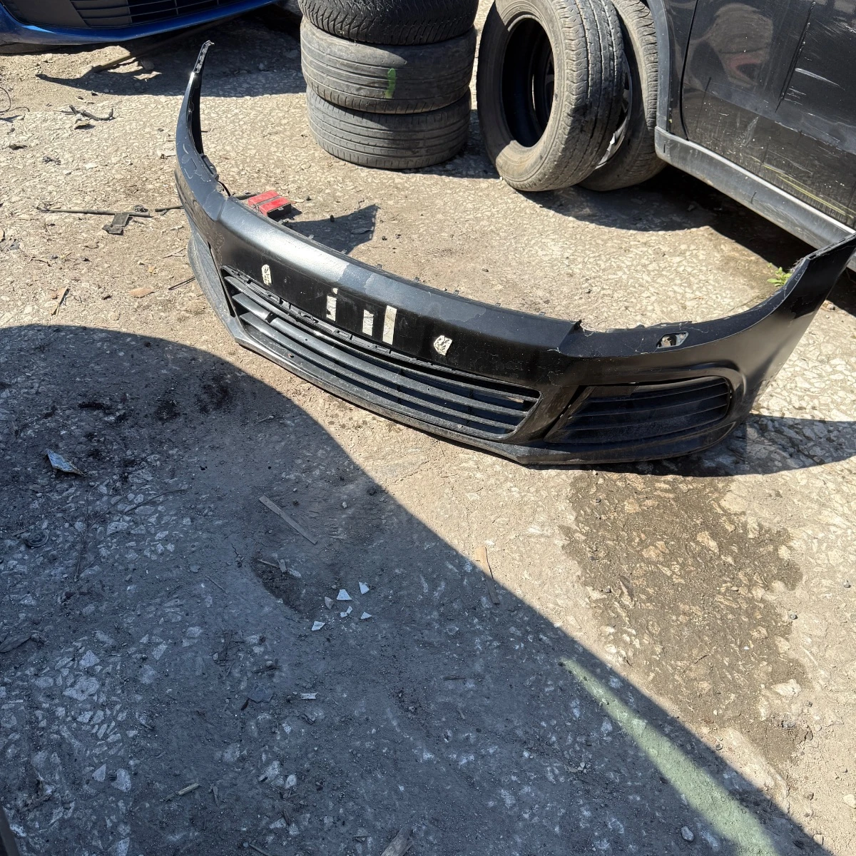 Предна броня за VW Sirocco 1K8853950-207