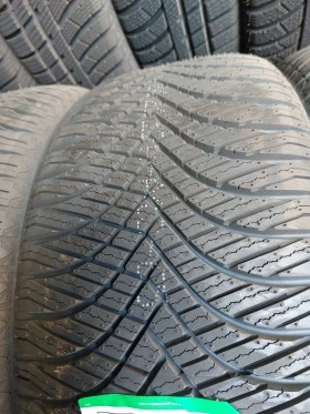 Гуми Всесезонни 245/40R18, снимка 5 - Гуми и джанти - 43626153