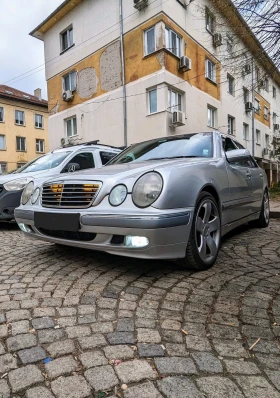 Mercedes-Benz E 270, снимка 1