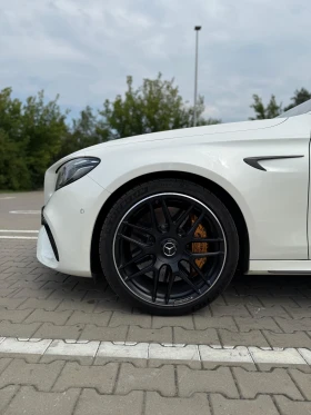 Mercedes-Benz E 63 AMG S | Mobile.bg    11