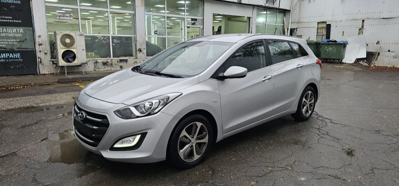 Hyundai I30 1.6 Автомат Германия Лизинг  подгряване на седалки, снимка 2 - Автомобили и джипове - 47958029