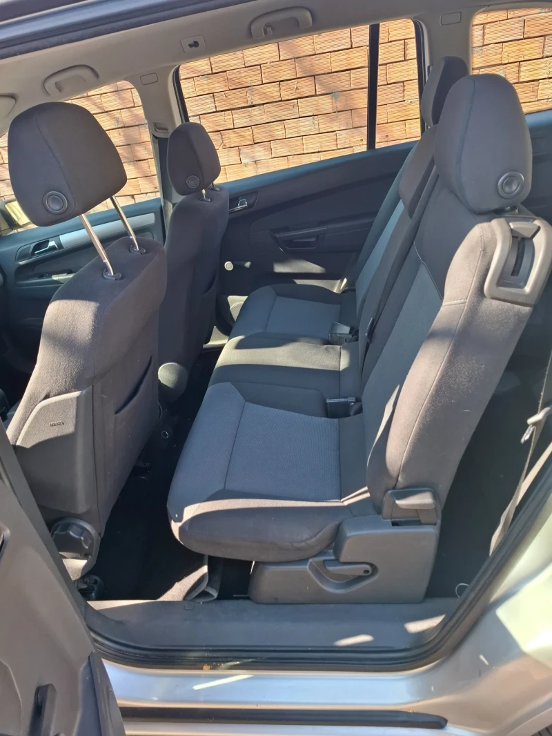 Opel Zafira, снимка 14 - Автомобили и джипове - 51004018