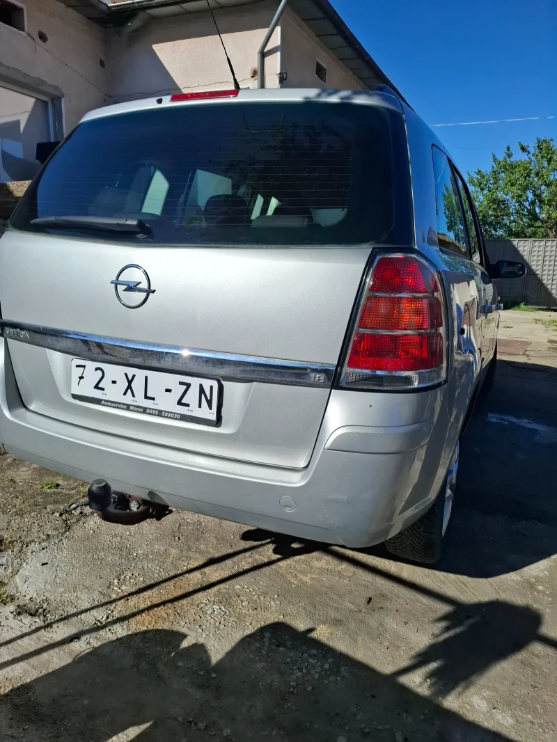 Opel Zafira, снимка 6 - Автомобили и джипове - 51004018
