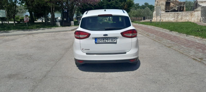 Ford C-max 1.5 TDCi Facelift Navi, снимка 9 - Автомобили и джипове - 52300634
