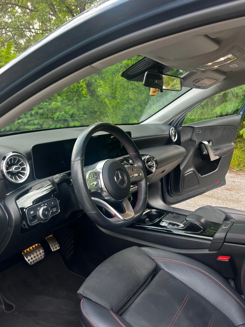 Mercedes-Benz A 200 Limousine, AMG line, снимка 7 - Автомобили и джипове - 52595447