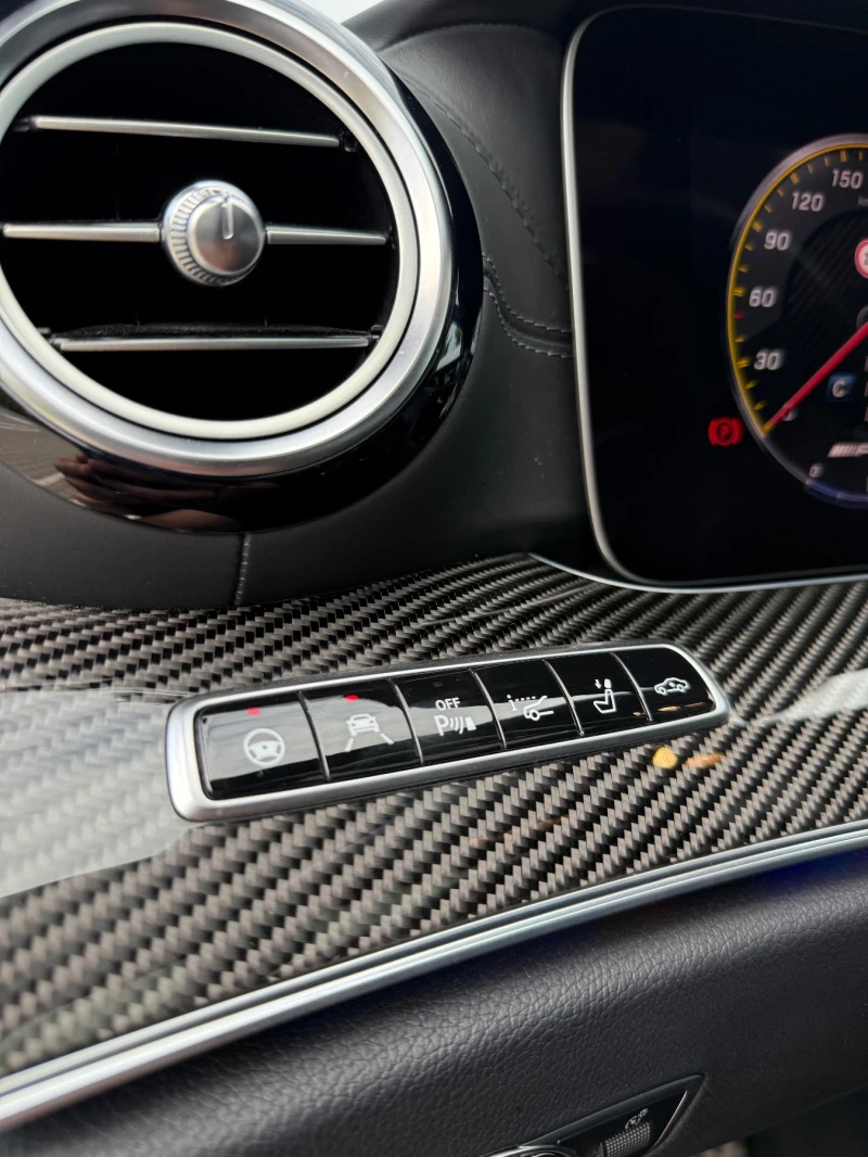 Mercedes-Benz E 63 AMG S, снимка 6 - Автомобили и джипове - 51765179