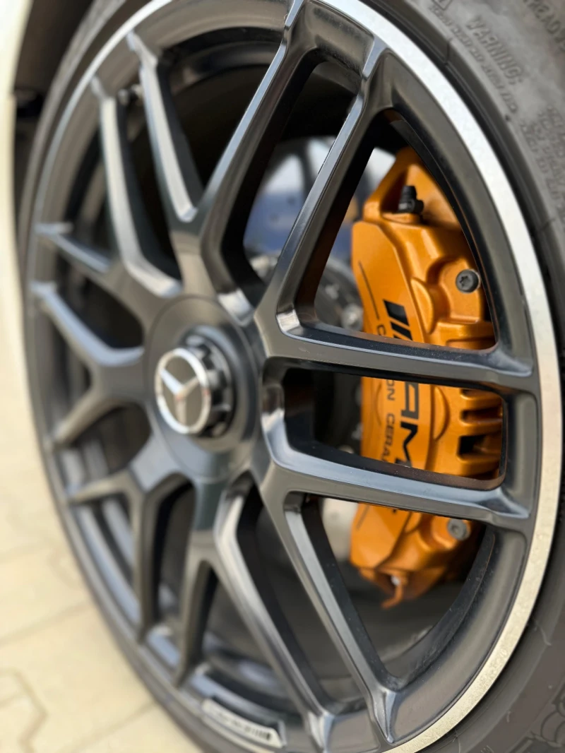 Mercedes-Benz E 63 AMG S, снимка 13 - Автомобили и джипове - 51765179