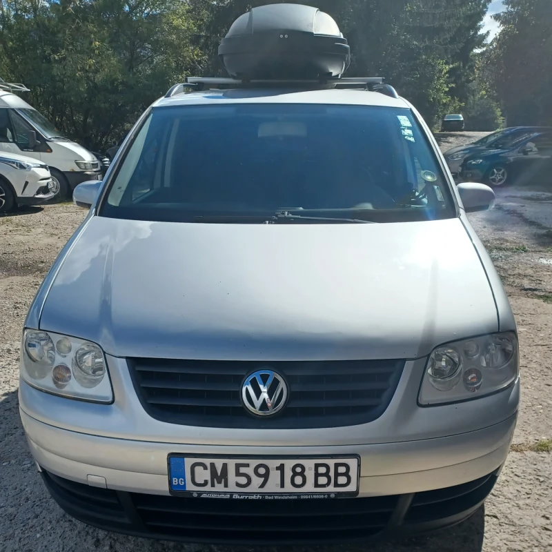 VW Touran, снимка 3 - Автомобили и джипове - 52338242