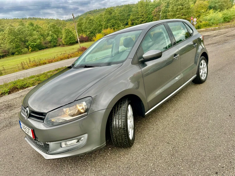 VW Polo 1.2I* REALNI KM UNIKAT* , снимка 3 - Автомобили и джипове - 51954377