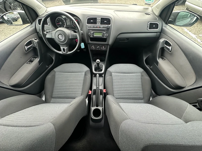 VW Polo 1.2I* REALNI KM UNIKAT* , снимка 9 - Автомобили и джипове - 51954377
