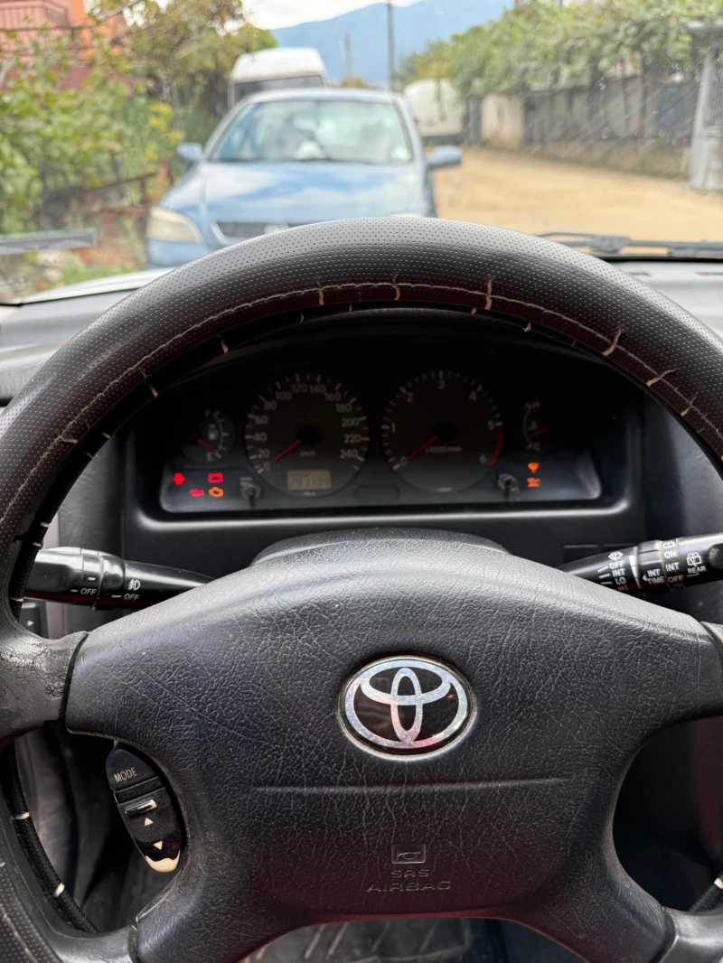 Toyota Avensis, снимка 6 - Автомобили и джипове - 52675444