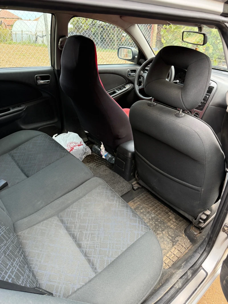 Toyota Avensis, снимка 8 - Автомобили и джипове - 52675444