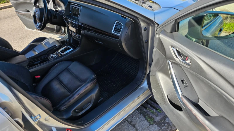 Mazda 6, снимка 14 - Автомобили и джипове - 52189720