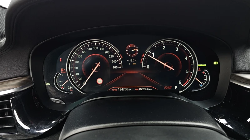 BMW 520 d M sport, снимка 7 - Автомобили и джипове - 52563366