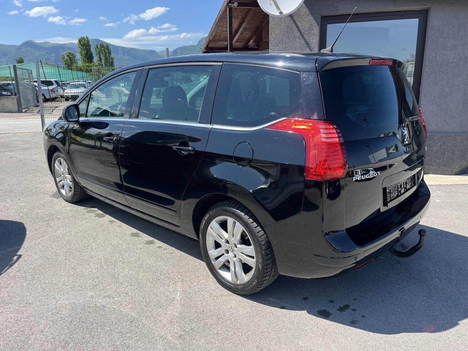 Peugeot 5008 2.0HDI - изображение 6