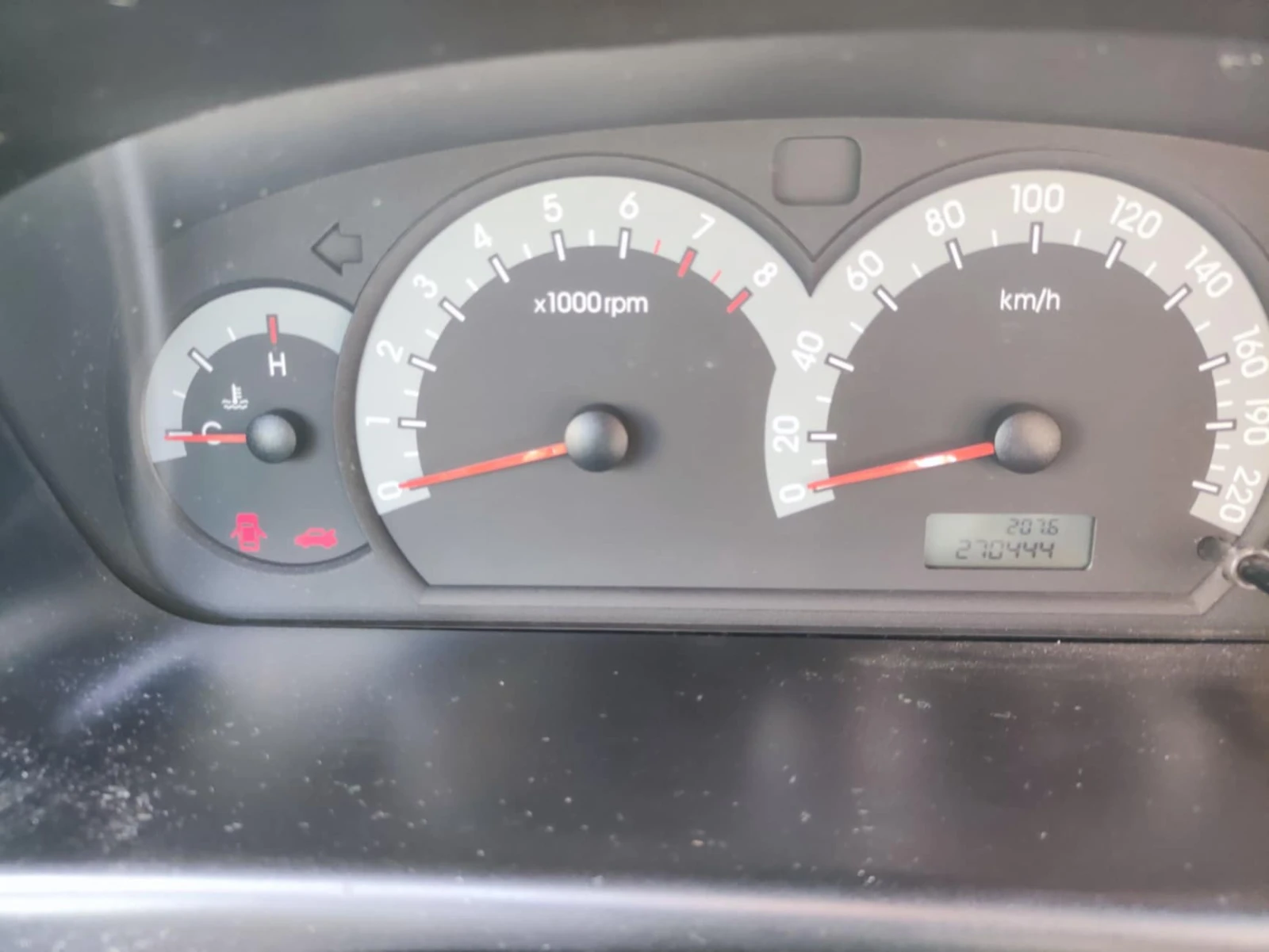 Hyundai Elantra  - изображение 3