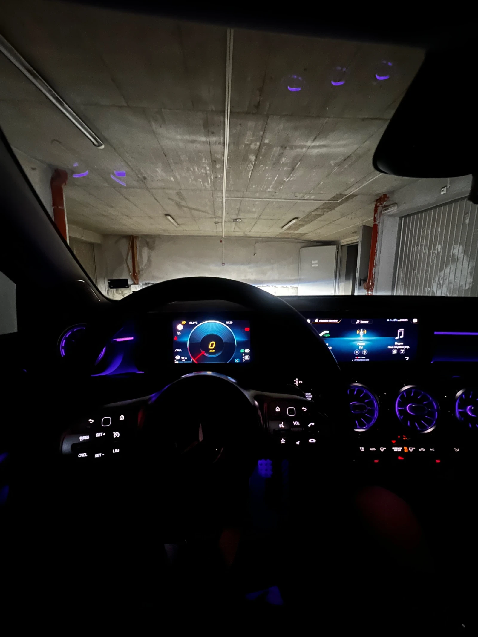 Mercedes-Benz A 200 Limousine, AMG line | Mobile.bg   12