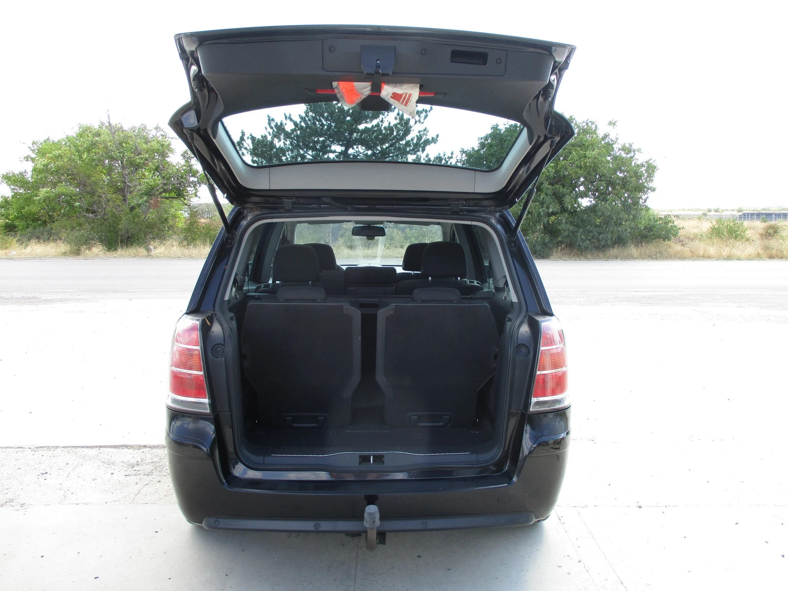 Opel Zafira 1.9ДИЗЕЛ/150кс./АВТОМАТИК/7-МЕСТА/КАТО НОВА | Mobile.bg — изображение 16
