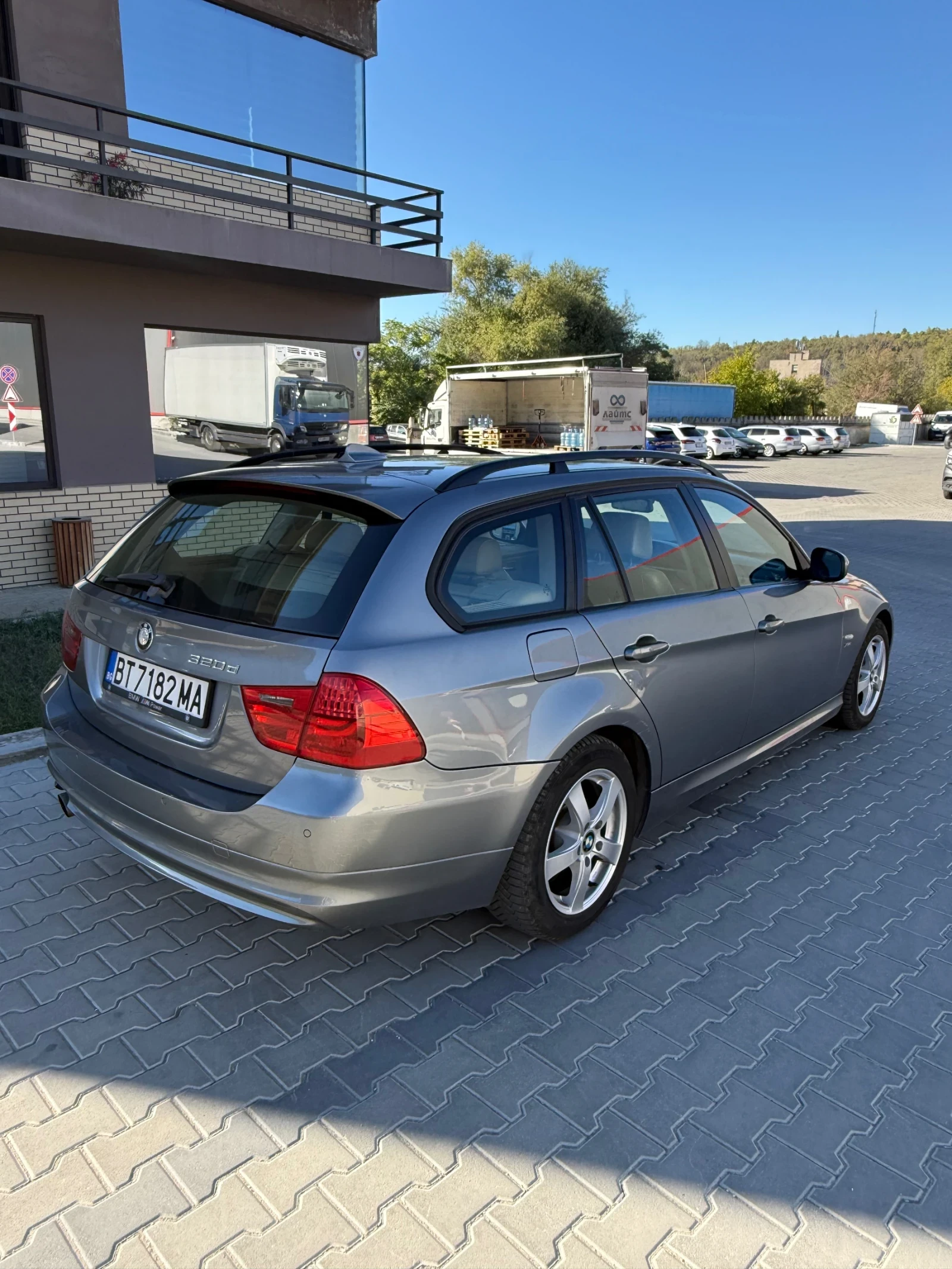 BMW 320 2.0 177  - изображение 4