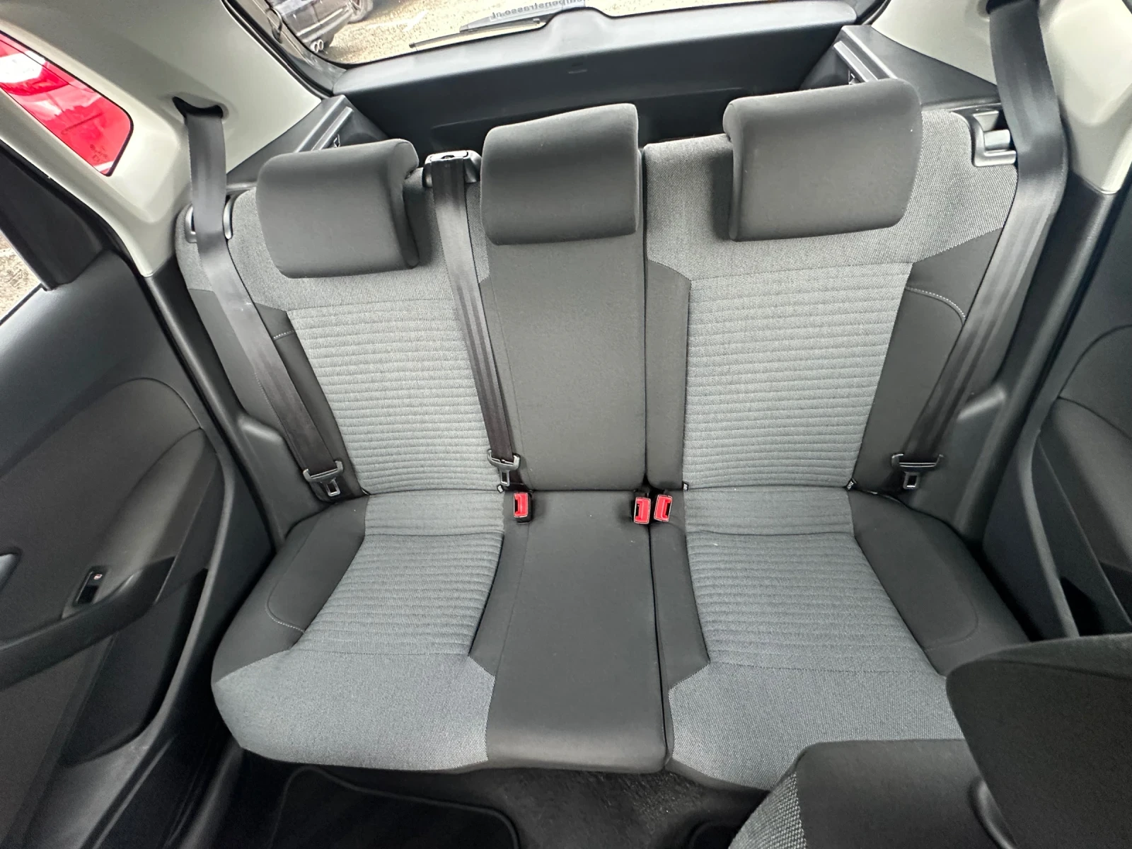 VW Polo 1.2I* REALNI KM UNIKAT*  - изображение 10