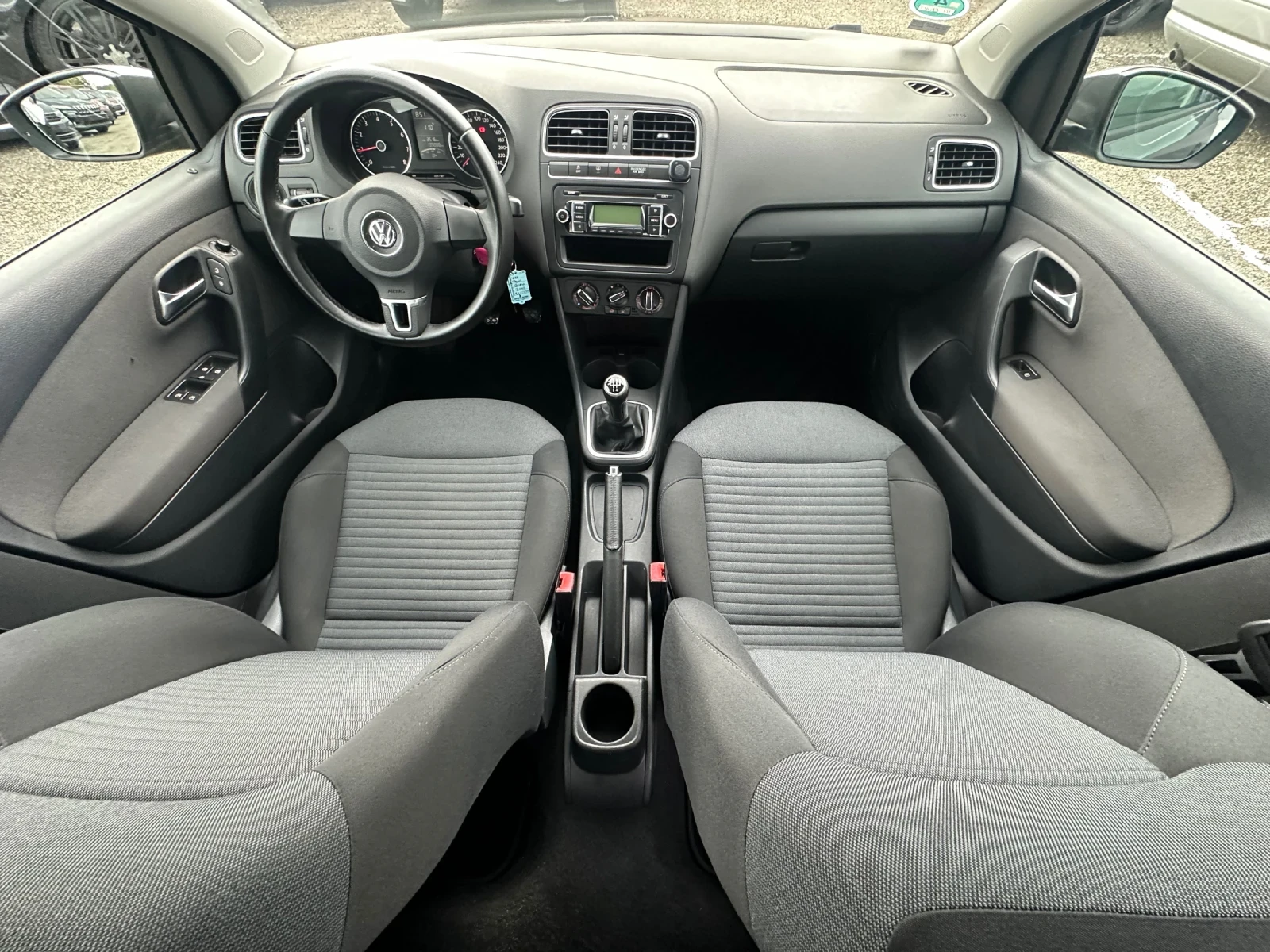 VW Polo 1.2I* REALNI KM UNIKAT*  - изображение 9