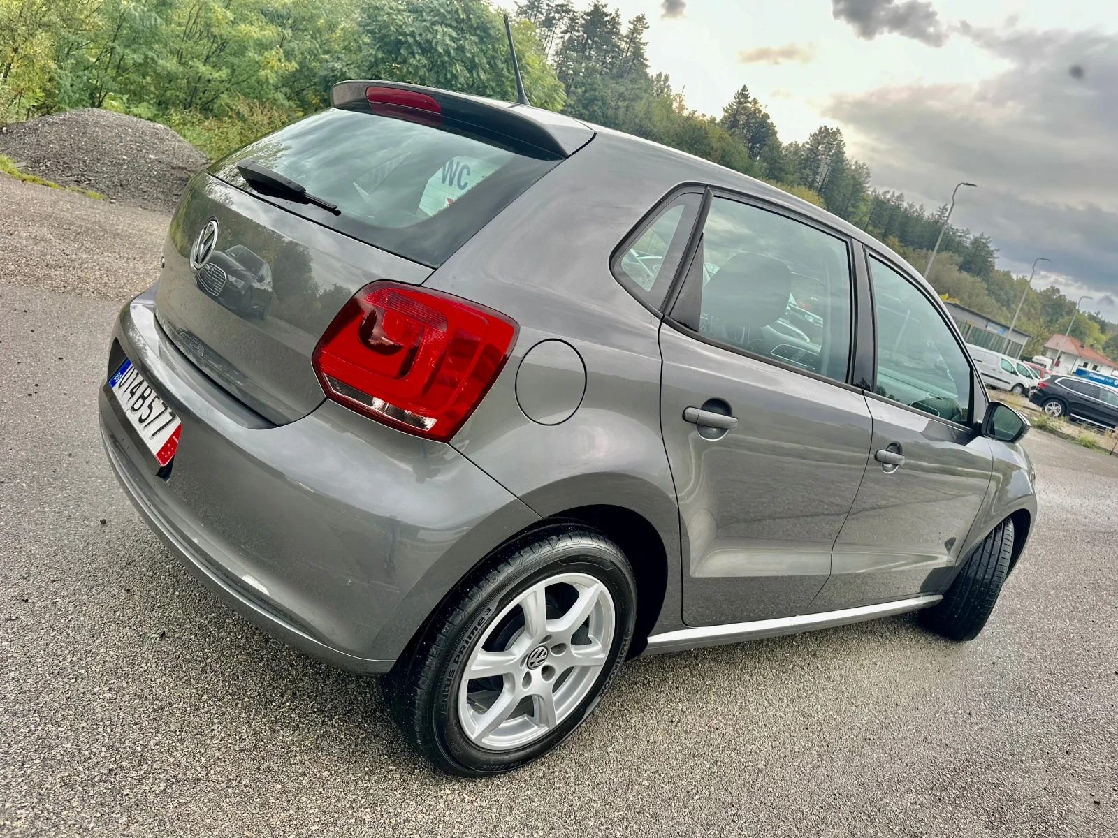 VW Polo 1.2I* REALNI KM UNIKAT*  - изображение 6