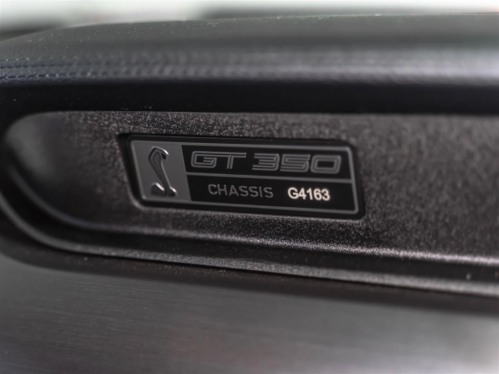 Ford Mustang  SHELBY GT350  � ����������� & ���� ������ | Mobile.bg � ����������� 11