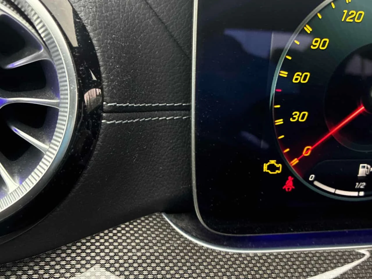 Mercedes-Benz CLS * AMG 53 * CARFAX * ���� �� �� | Mobile.bg � ����������� 11