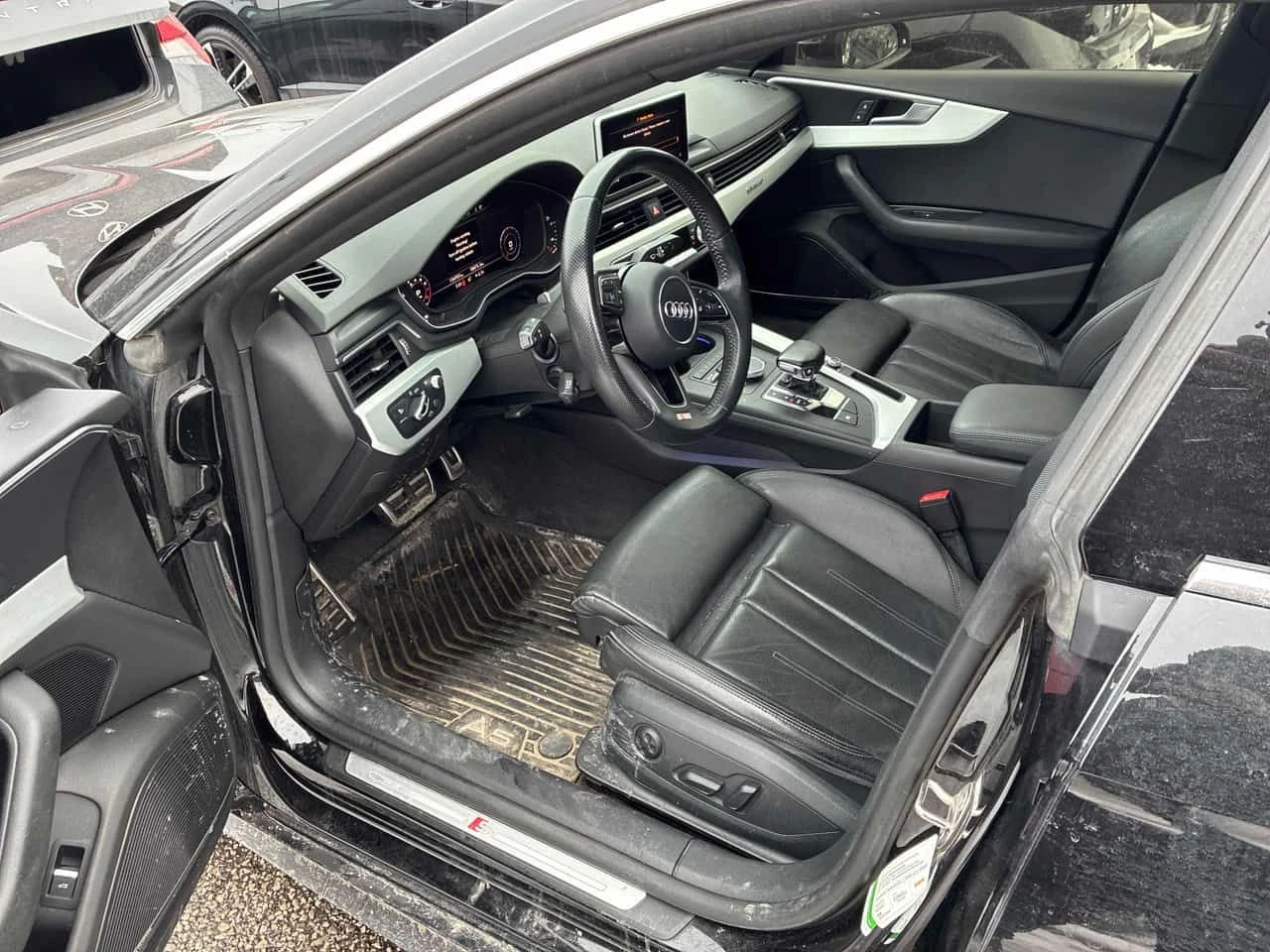 Audi A5 Technik/PANO/DIS/360 CAM, снимка 9 - Автомобили и джипове - 53715594