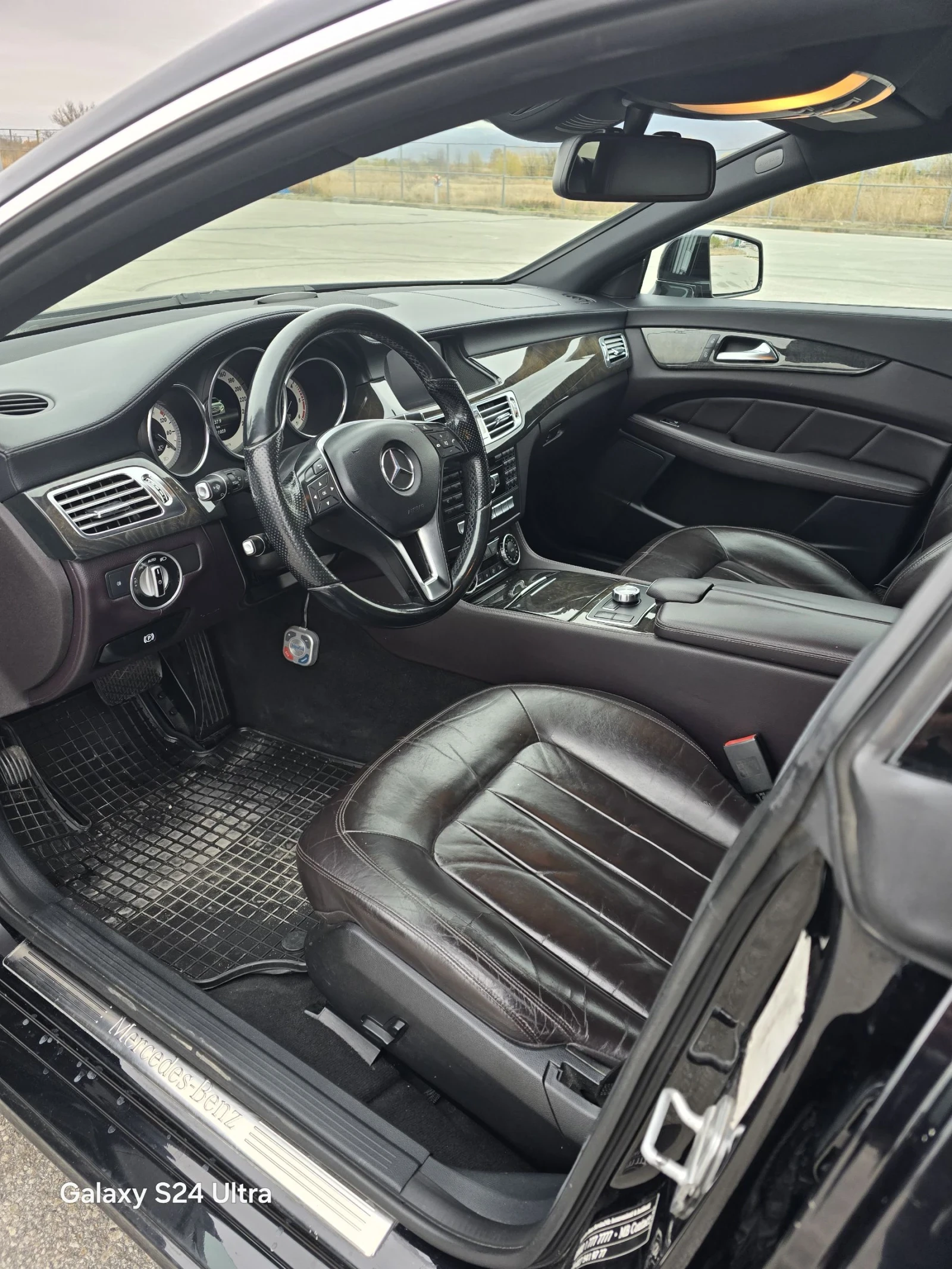Mercedes-Benz CLS 250, снимка 12 - Автомобили и джипове - 53878529
