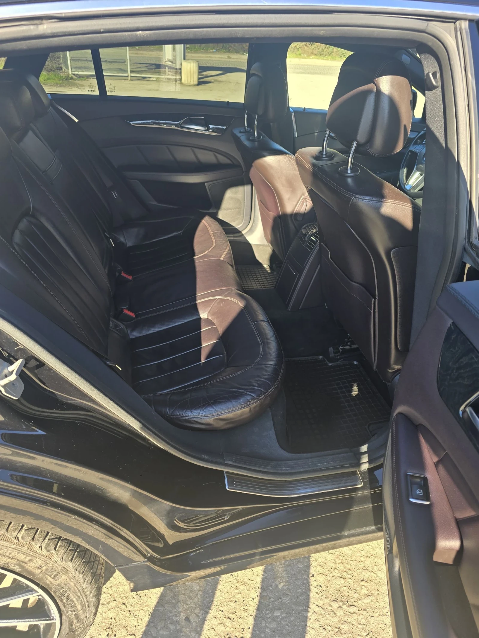 Mercedes-Benz CLS 250, снимка 16 - Автомобили и джипове - 53878529