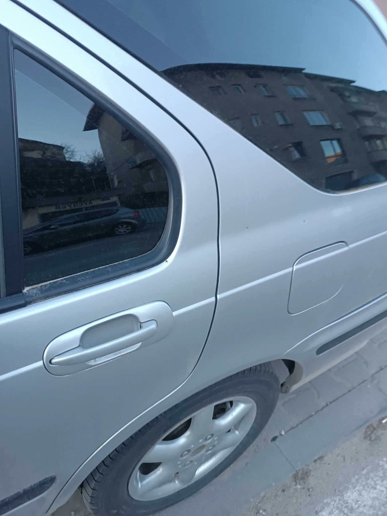 Honda Civic Комби, снимка 5 - Автомобили и джипове - 53890049