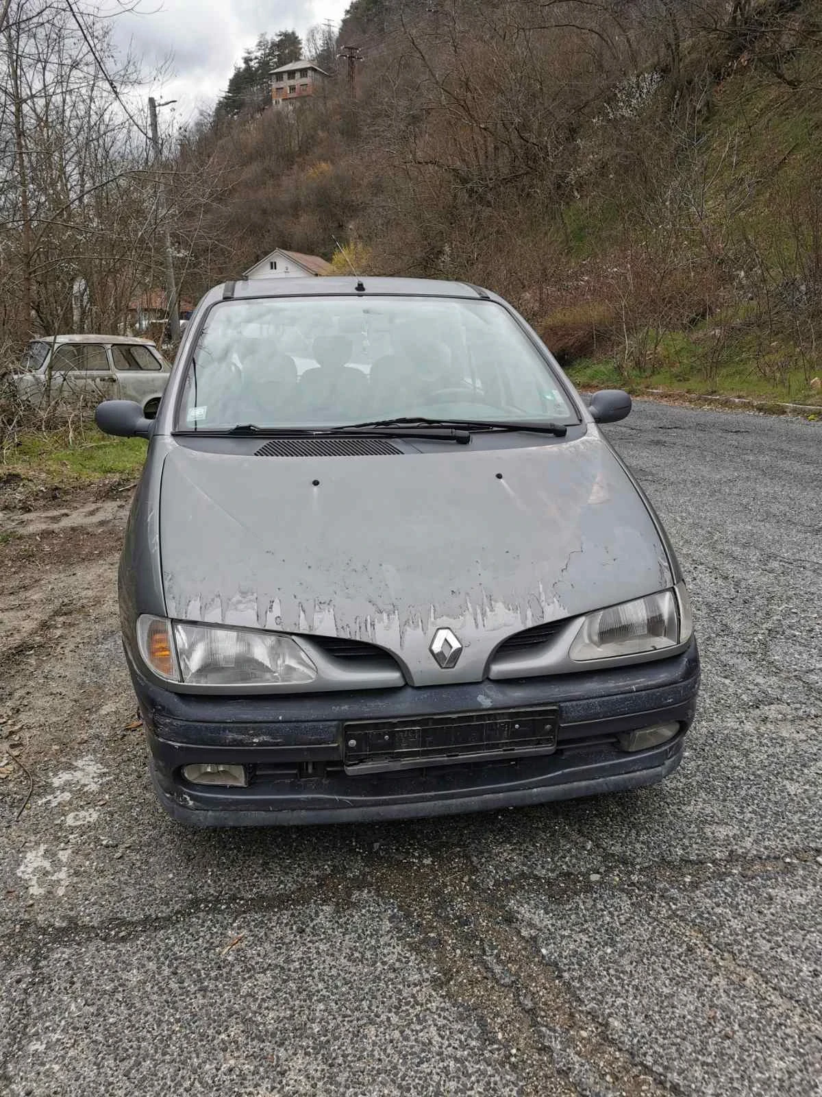 Renault Scenic, снимка 3 - Автомобили и джипове - 54184511