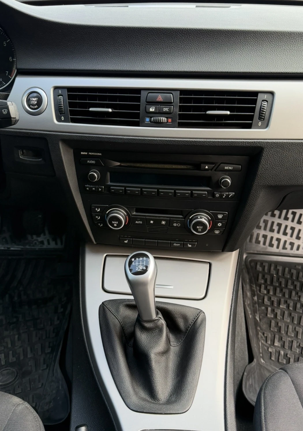 BMW 320 320i  2.0i 170ps 6sk, снимка 12 - Автомобили и джипове - 54443804