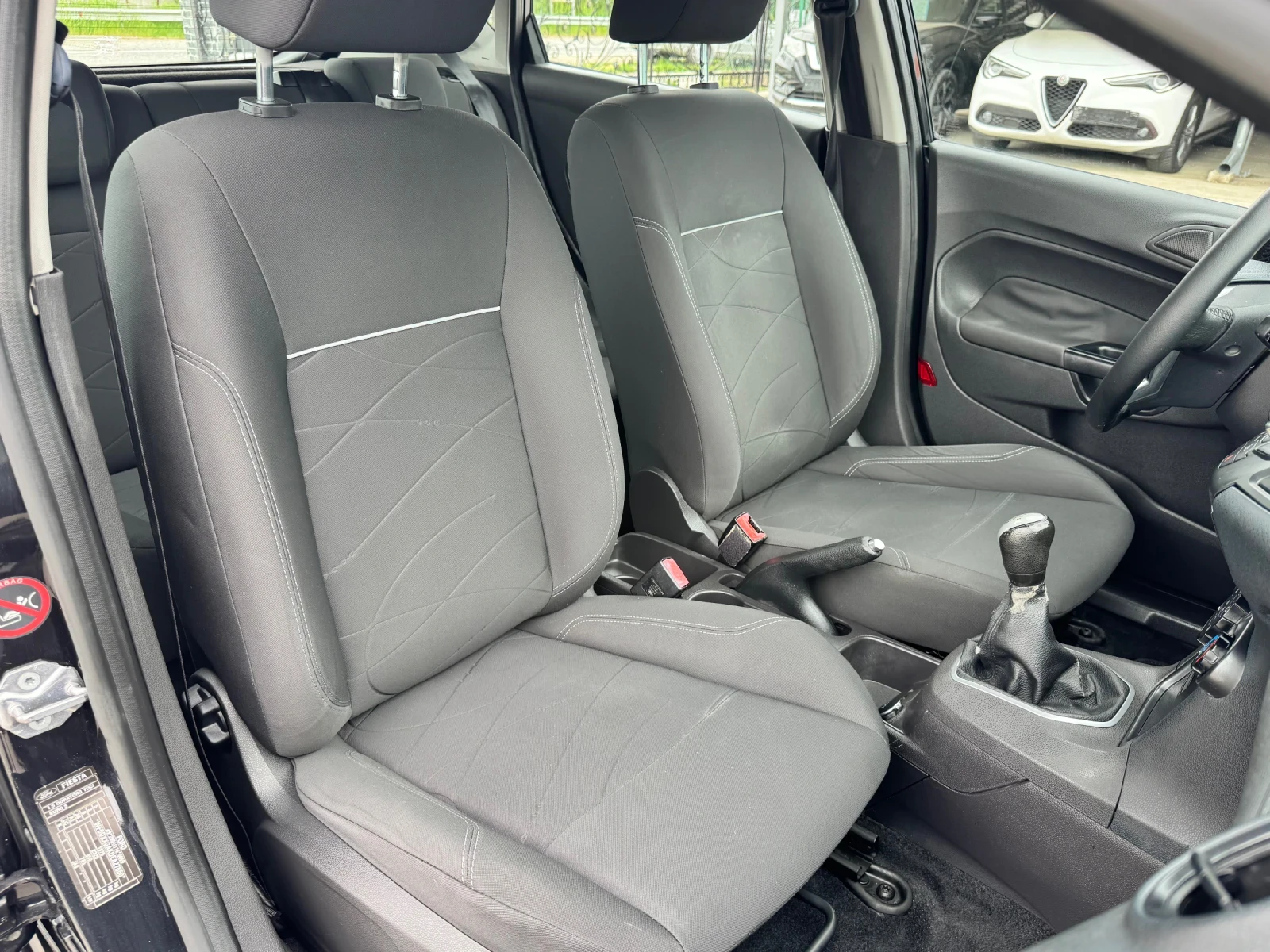 Ford Fiesta 1.5TDCI , снимка 13 - Автомобили и джипове - 54481035