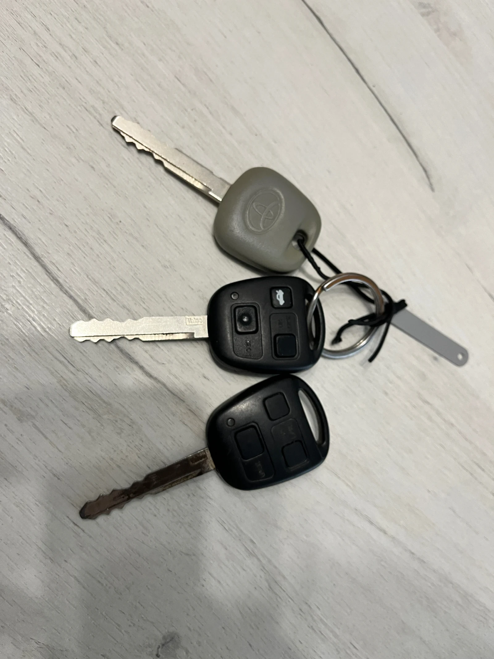 Toyota Avensis 2.0 ������ / 147 �.�. | Mobile.bg � ����������� 14