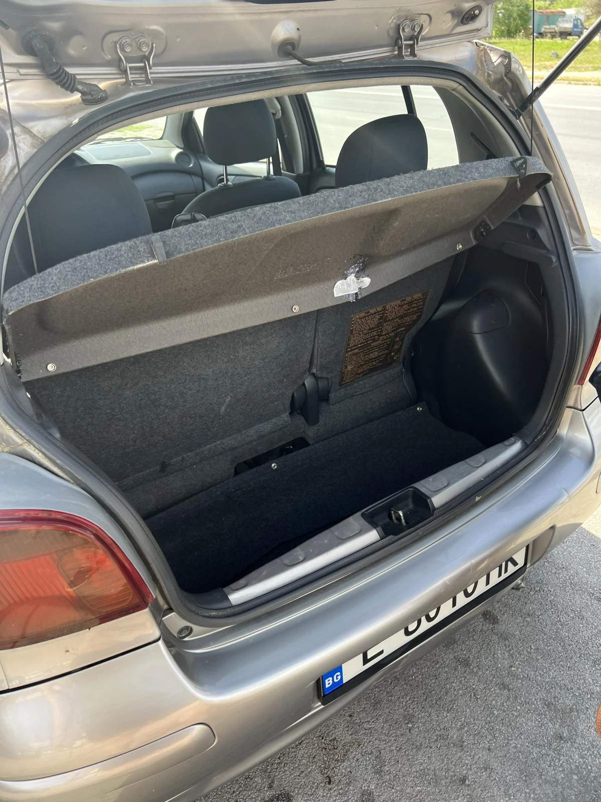 Toyota Yaris, снимка 9 - Автомобили и джипове - 55259498