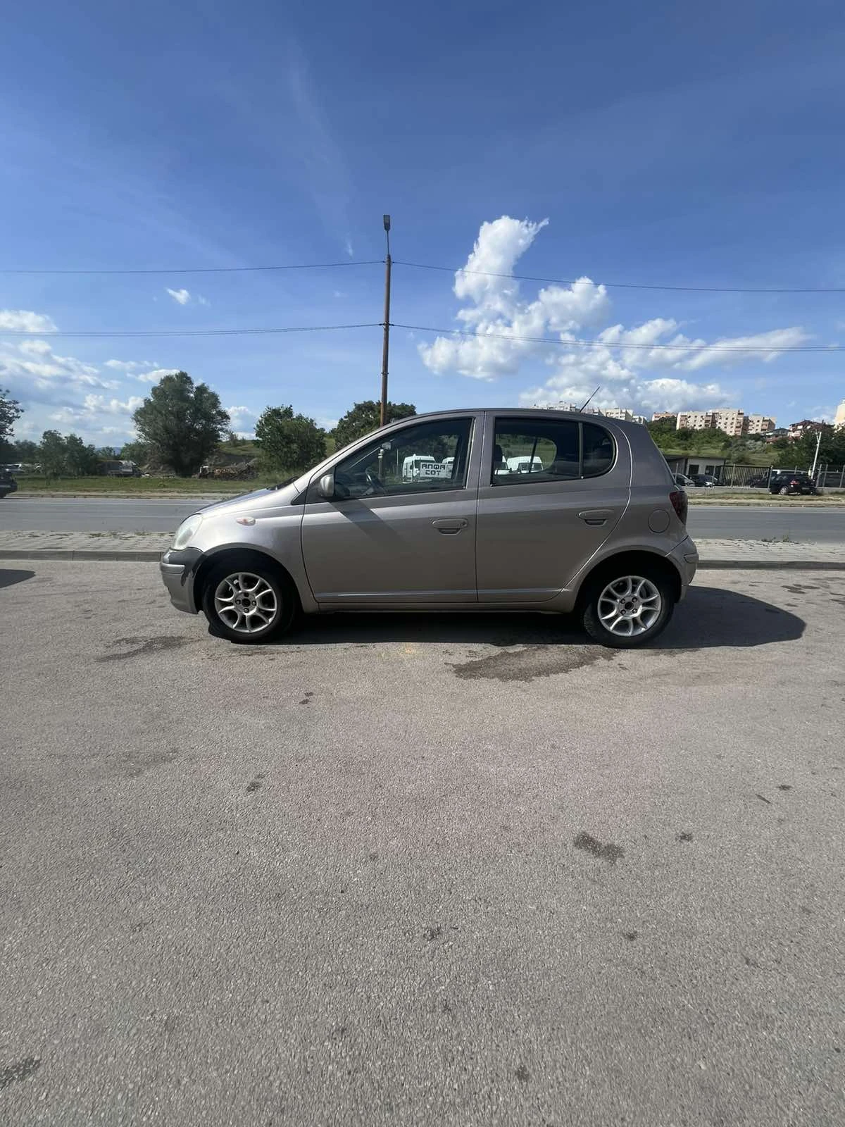 Toyota Yaris, снимка 2 - Автомобили и джипове - 55259498