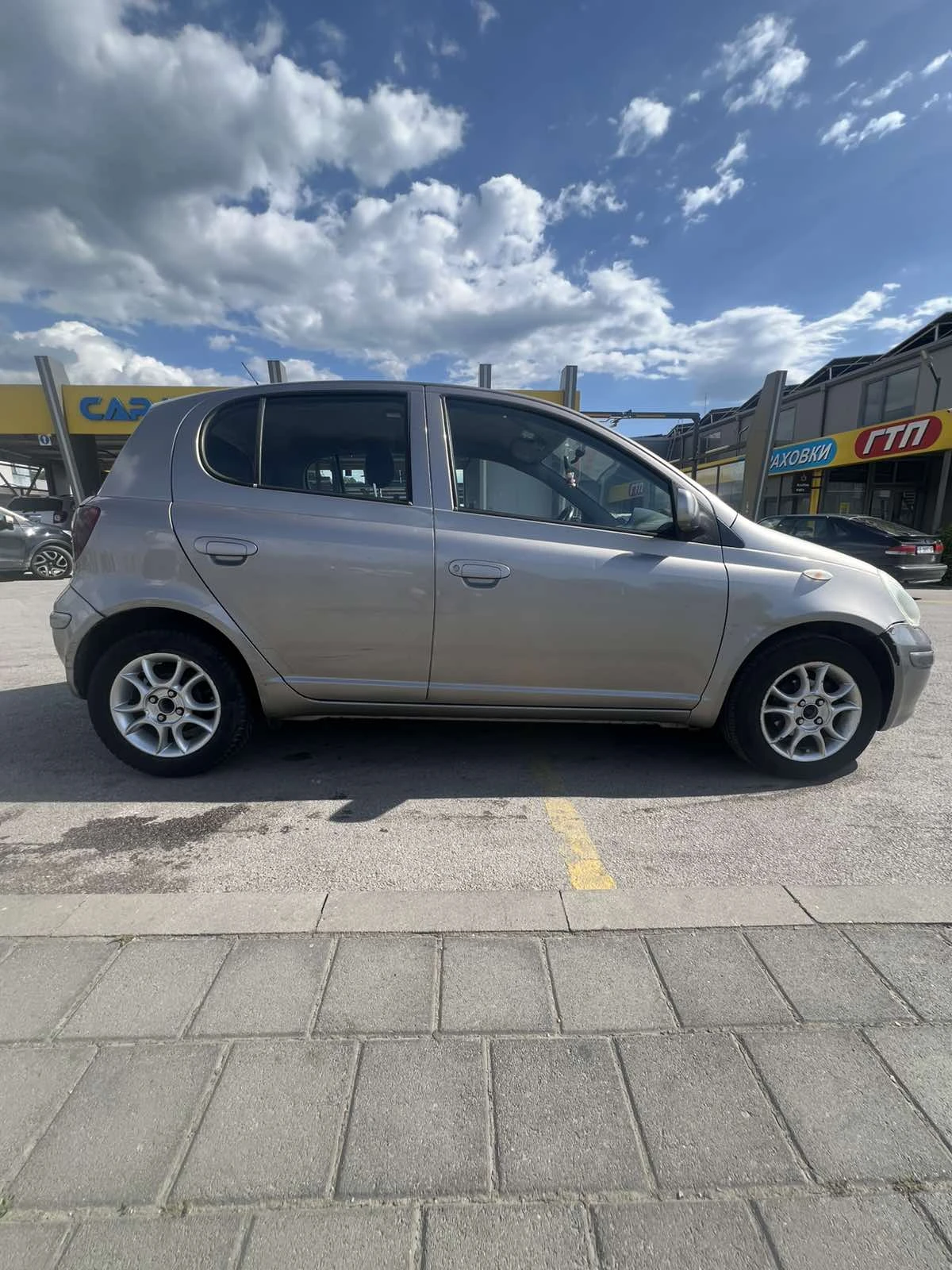 Toyota Yaris, снимка 3 - Автомобили и джипове - 55259498