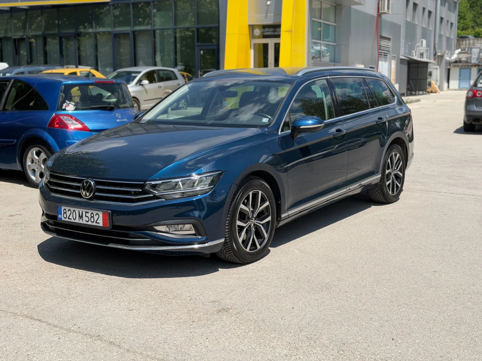 VW Passat Elegance 200кс 4х4