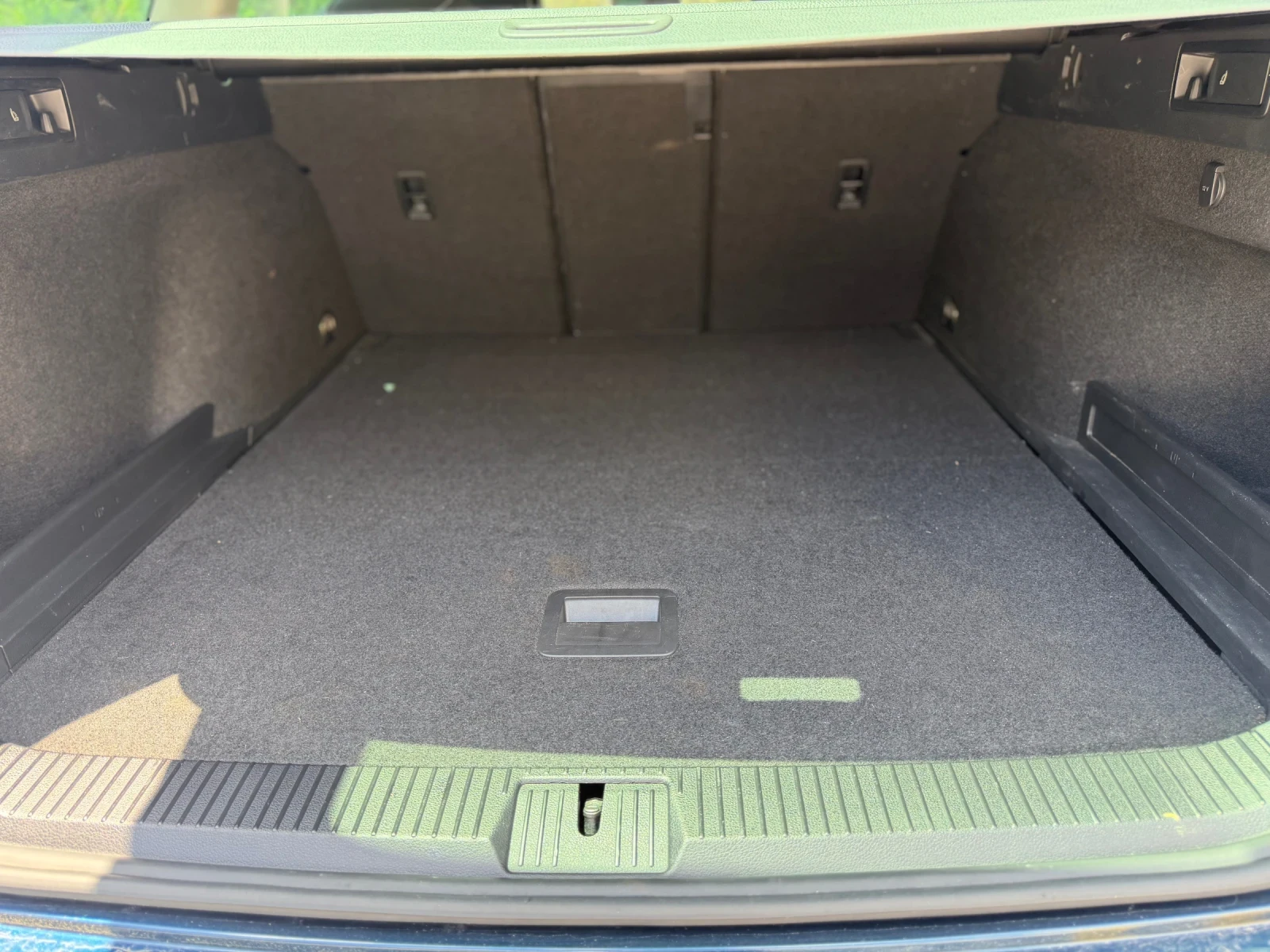 VW Passat Elegance 200кс 4х4, снимка 12 - Автомобили и джипове - 54969640