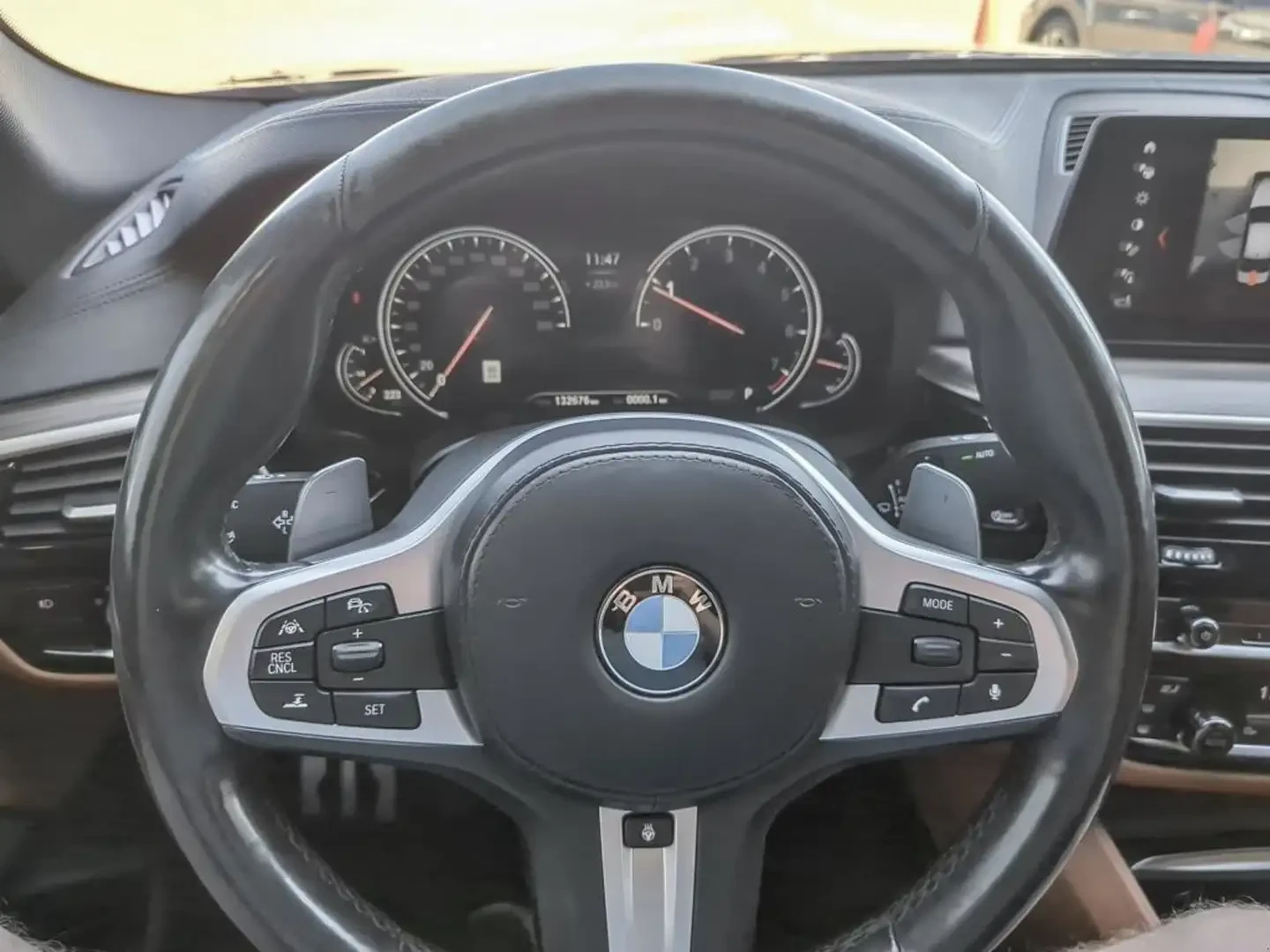 BMW 540 X-Drive* M-Pack* B58* Distronic* Harman Kardon, снимка 8 - Автомобили и джипове - 55217838