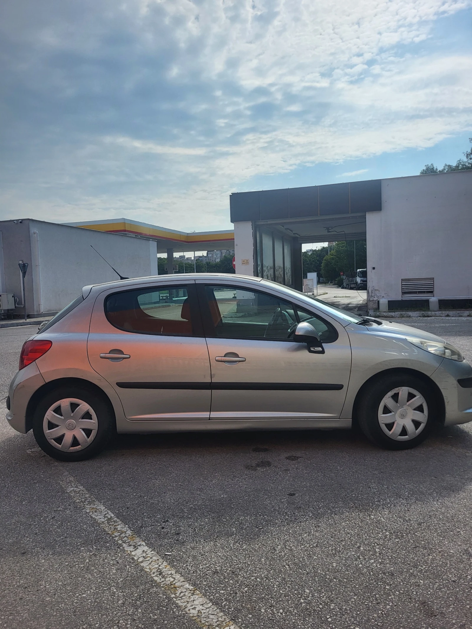 Peugeot 207, снимка 4 - Автомобили и джипове - 55441604