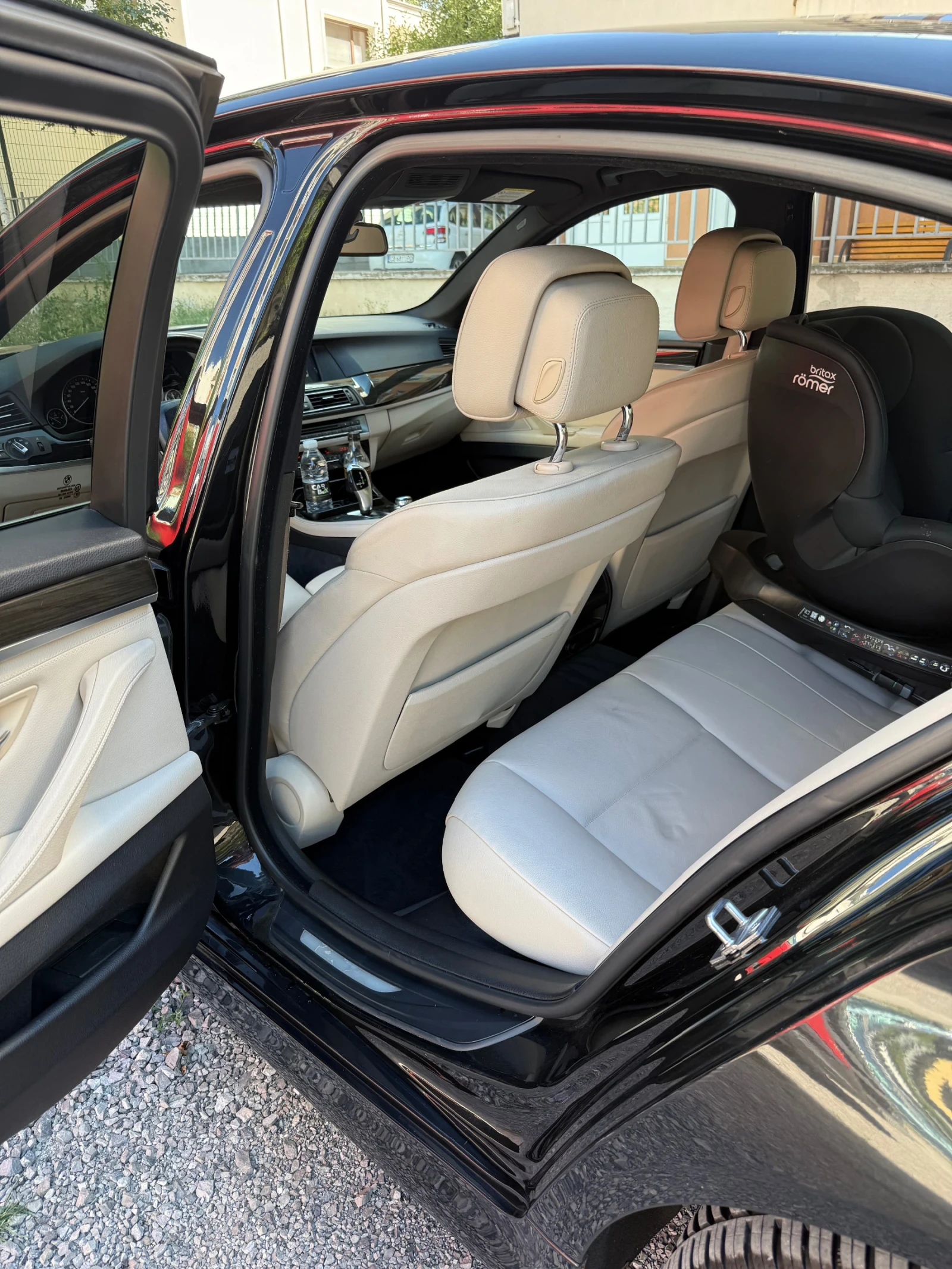 BMW 525 3.0, снимка 9 - Автомобили и джипове - 55464861
