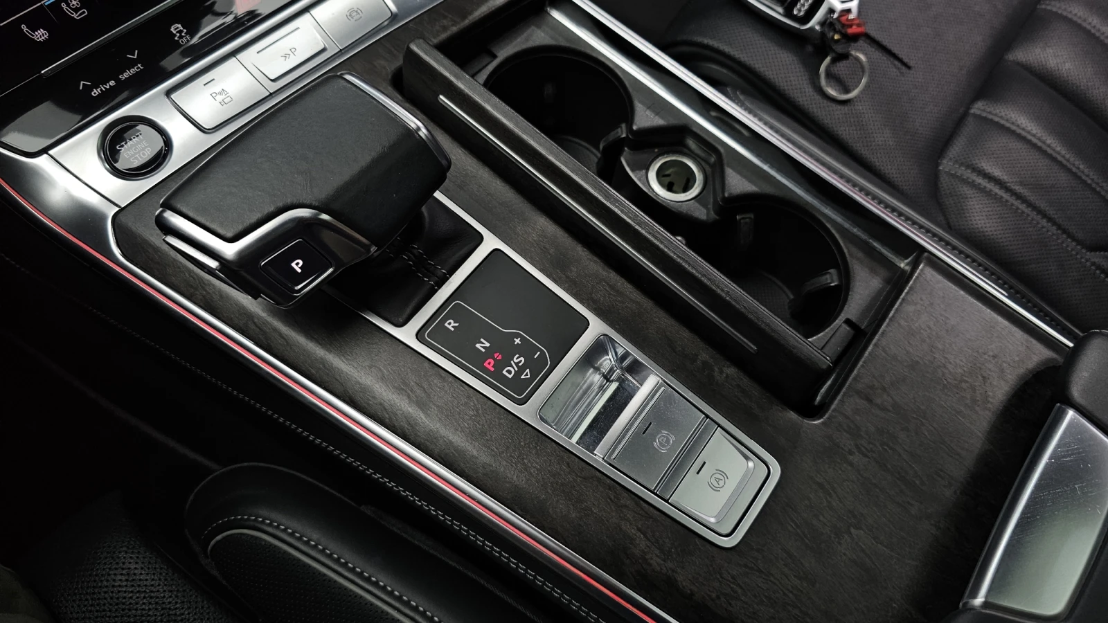 Audi A7 55 TFSI quattro* HUD* BLIND SPOT* ЛЮК* КРАЙНА ЦЕНА, снимка 9 - Автомобили и джипове - 55593513