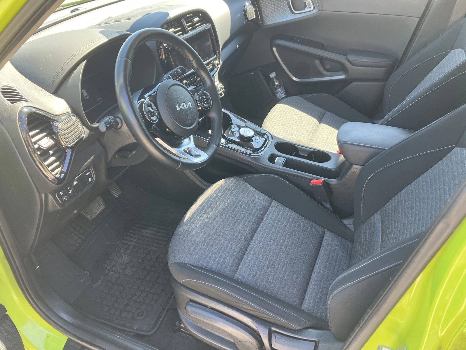 Kia Soul в гаранция, снимка 11 - Автомобили и джипове - 56070656