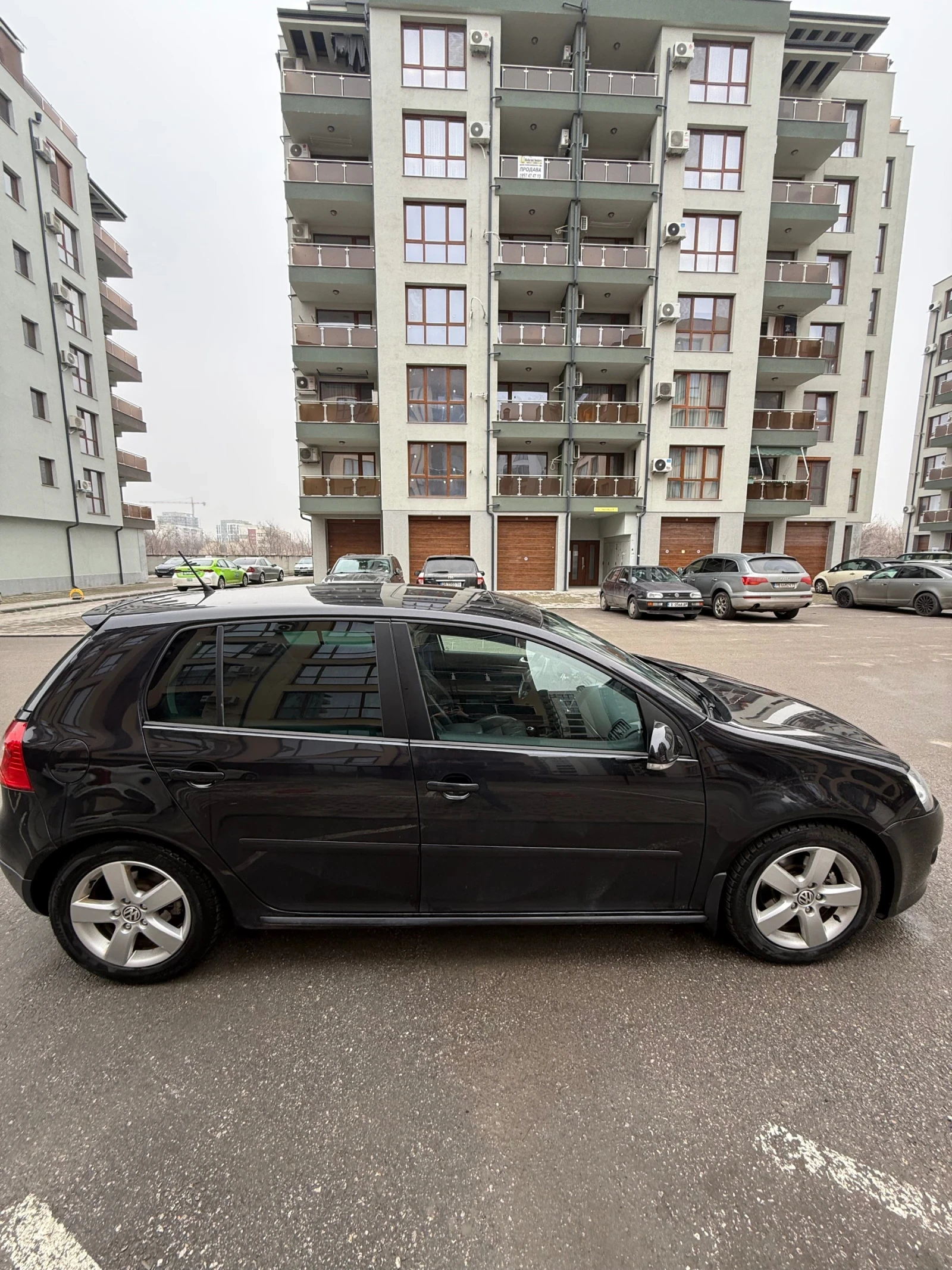 VW Golf Golf 5 2.0 BMM, снимка 2 - Автомобили и джипове - 56360358